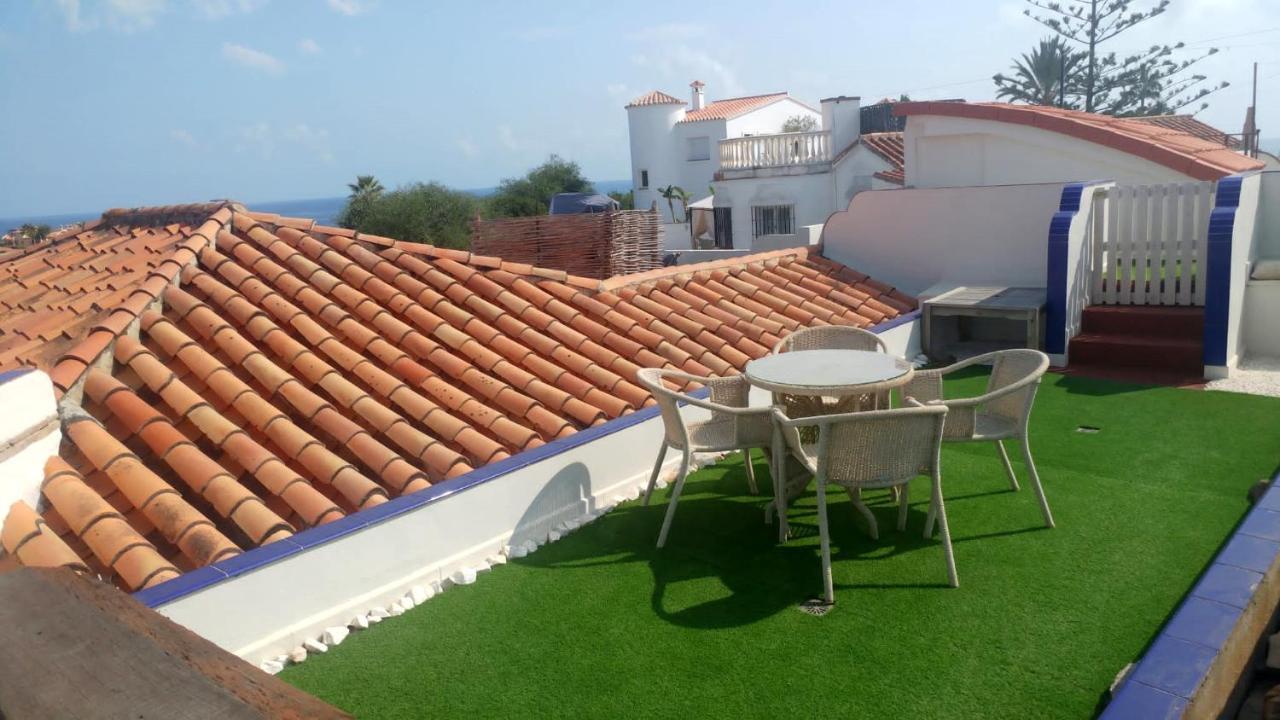 Casa Insolita B El Faro Bagian luar foto